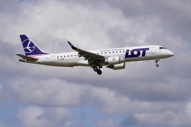 JCwings 1/200 LOTポーランド航空 B787-9 SP-LSB InFlight200 787-9 LOTポーランド航空 SP-LSG 1/200[IF789SP0423]