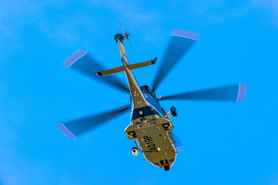 航空写真(フォト・画像)：沖縄県警察 Leonardo AW139 JA01RP
