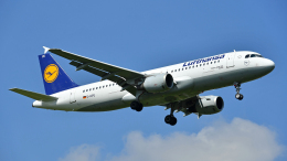 航空フォト：D-AIPE ルフトハンザドイツ航空 A320