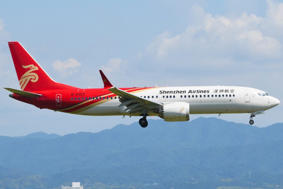 深圳航空 Boeing 737 MAX 8 B-20EU 関西国際空港 航空フォト
