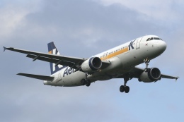 JALふぁんさんが、新千歳空港で撮影したエアロK A320-214の航空フォト（飛行機 写真・画像）