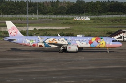 ★gp様★中華航空 A321neo ピカチュウジェット 特別塗装 1/400 w640.jpg