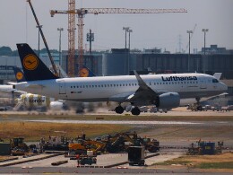 航空フォト：D-AINF ルフトハンザドイツ航空 A320neo