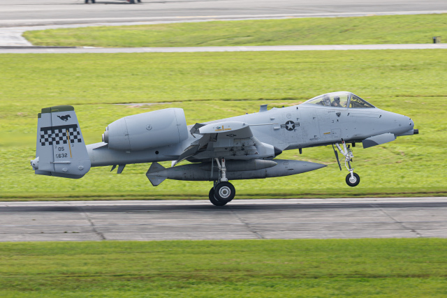 フェアチャイルド A-10 サンダーボルトII 航空機 徹底ガイド