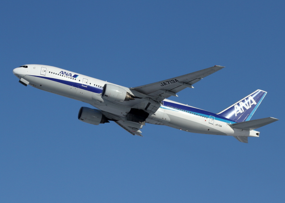 航空機・ヘリコプター ANA B777-200ER JA713A ANA B777-200ER JA713A 航空機・ヘリコプター