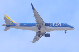 ひおうぎさんが、名古屋飛行場で撮影したフジドリームエアラインズ ERJ-170-200 (ERJ-175STD)の航空フォト（飛行機 写真・画像）