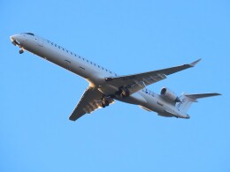 Kiyo.Hさんが、フランクフルト国際空港で撮影したシティジェット CL-600-2E25 Regional Jet CRJ-1000の航空フォト（飛行機 写真・画像）