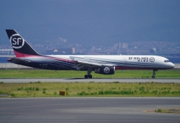 牟田です。 関西国際空港 ボーイング757 航空フォト(飛行機 写真・画像