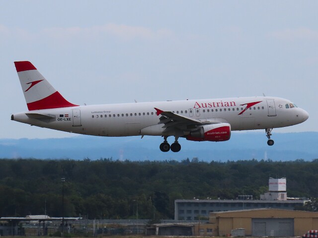 オーストリア航空 機材一覧 ボーイング777-200 | FlyTeam(フライ