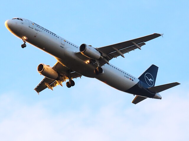 フランクフルト国際空港 - Frankfurt Airport [FRA/EDDF]で撮影されたフランクフルト国際空港 - Frankfurt Airport [FRA/EDDF]の航空機写真