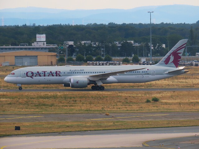 カタール航空 機材一覧 エアバスA340-600 | FlyTeam(フライチーム)