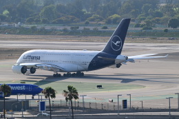 チョロ太さんが、ロサンゼルス国際空港で撮影したルフトハンザドイツ航空 A380-841の航空フォト（飛行機 写真・画像）