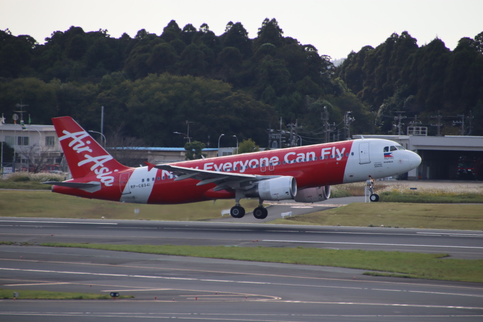 エアアジア・フィリピン Airbus A320 RP-C8941 成田国際空港