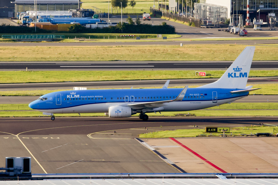 schabak1/600オマーン航空B737-800 616YT5STu6L._UF350,350_QL50_.jpg