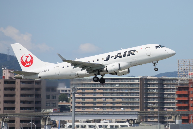 機体記号 : JA222J (ジェイエア) 航空フォト(飛行機 写真・画像