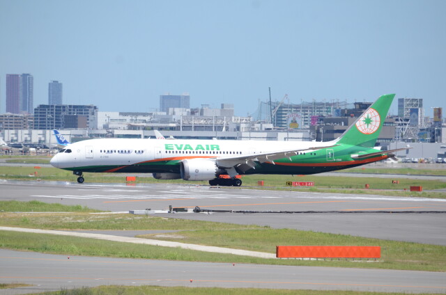 ぽ*ん様 737-700 1/200 c-40b インフライト　エアフォース ボーイングC-40 航空機 徹底ガイド | FlyTeam(フライチーム)