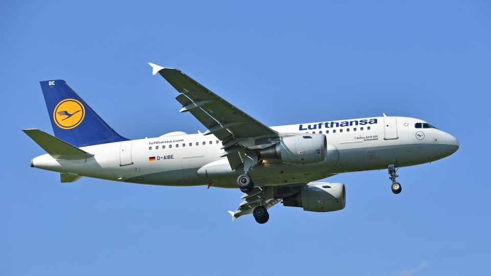 1/200 ルフトハンザ　A319-100 特別ペイント 1/200 ルフトハンザ A319-100 特別ペイント（28年ぶり新デザイン