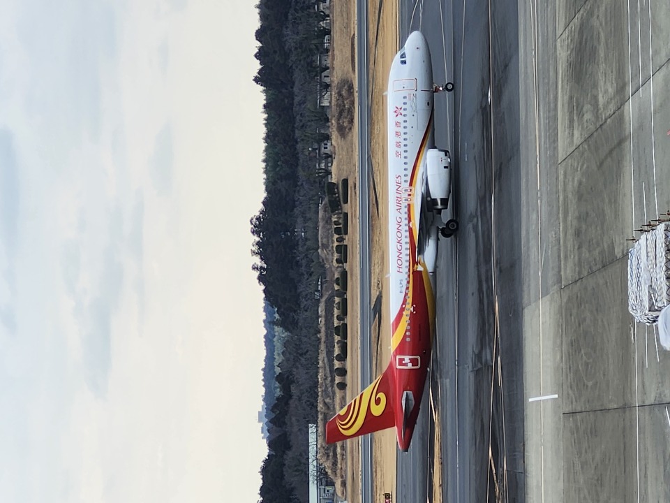 香港航空 Airbus A320 B-LPS 成田国際空港 航空フォト | by