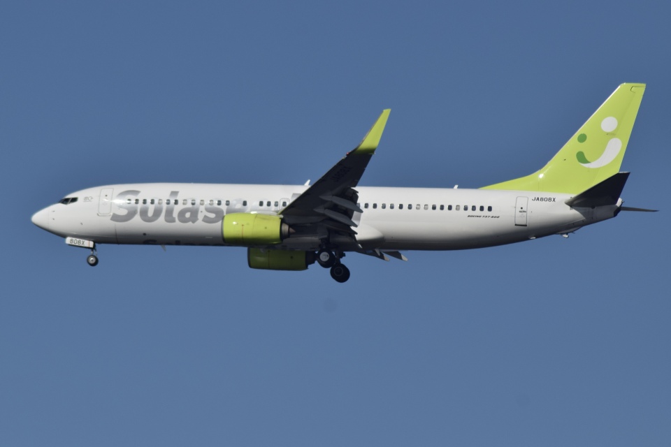 ソラシド エア Boeing 737-800 JA808X 羽田空港 航空フォト | by