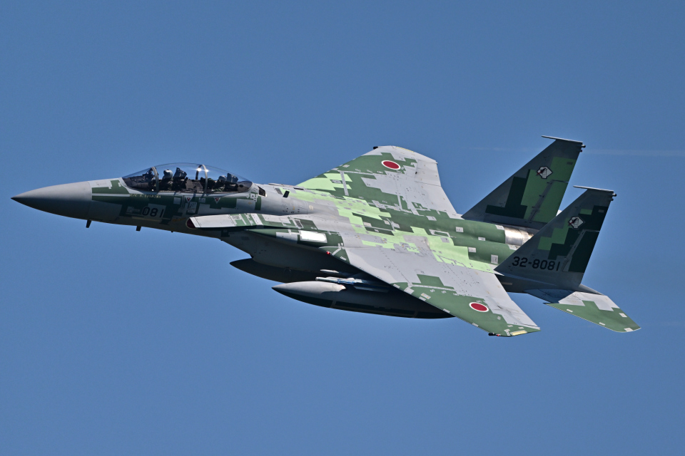 航空自衛隊 Mitsubishi F-15DJ Eagle 32-8081 小松空港 航空