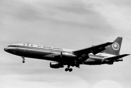 ANA　ロッキードL-1011トライスター　全日空商事 Amazon.co.jp: ANA L-1011-1 トライスター ロッキード 全日空