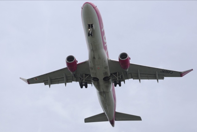1/200 jc wings FDA ERJ-175 エンブラエル Amazon.com: JC Wings Fuji Dream Airlines FDA E-175 Embraer