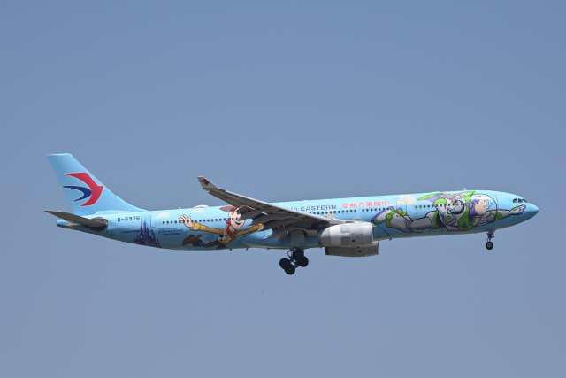 JCWings 1:200 中国東方航空 A330 B-5976トイ・ストーリー China Eastern Airbus A330-300 Toy Story B-5976 中国东方航空