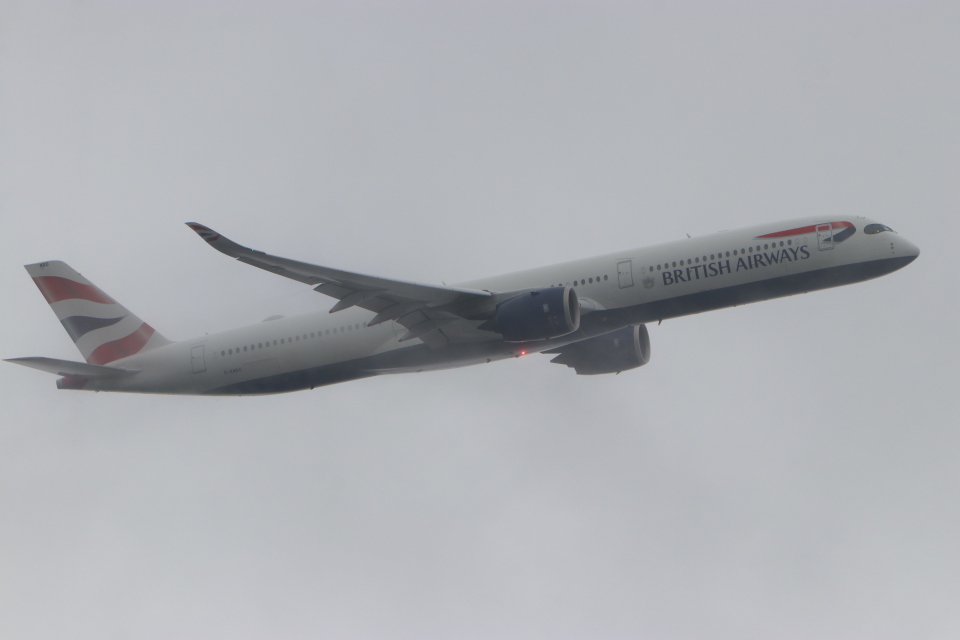 ブリティッシュ・エアウェイズ Airbus A350-1000 G-XWBO 羽田