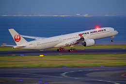 Souma2005さんが、羽田空港で撮影した日本航空 A350-1041の航空フォト（飛行機 写真・画像）