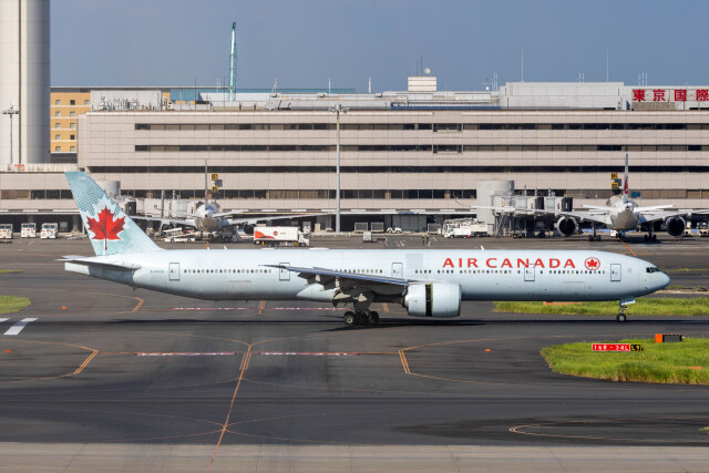 1/400 エアカナダ A340-300 長野オリンピック98 1/400 A340-300 エアカナダ 98'長野オリンピック C-FYLD ［55493