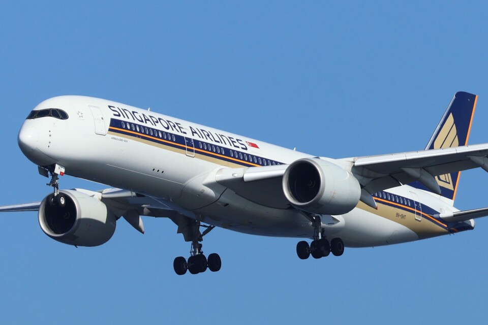シンガポール航空 Airbus A350-900 9V-SHT 羽田空港 航空フォト