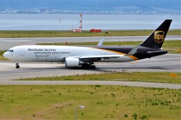 amagoさんが、関西国際空港で撮影したUPS航空 767-34AF/ERの航空フォト（飛行機 写真・画像）