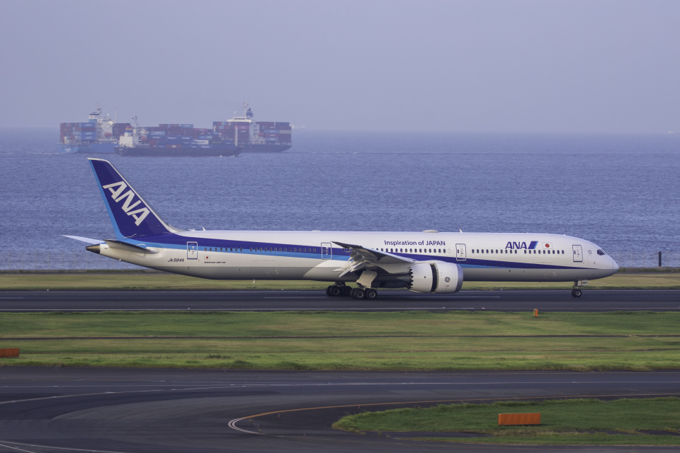 全日空 Boeing 787-10 JA984A 羽田空港 航空フォト | by どりー