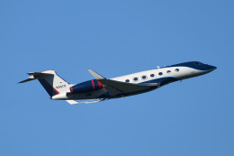 サンドバンクさんが、成田国際空港で撮影したユタ銀行 G650ER (G-VI)の航空フォト（飛行機 写真・画像）