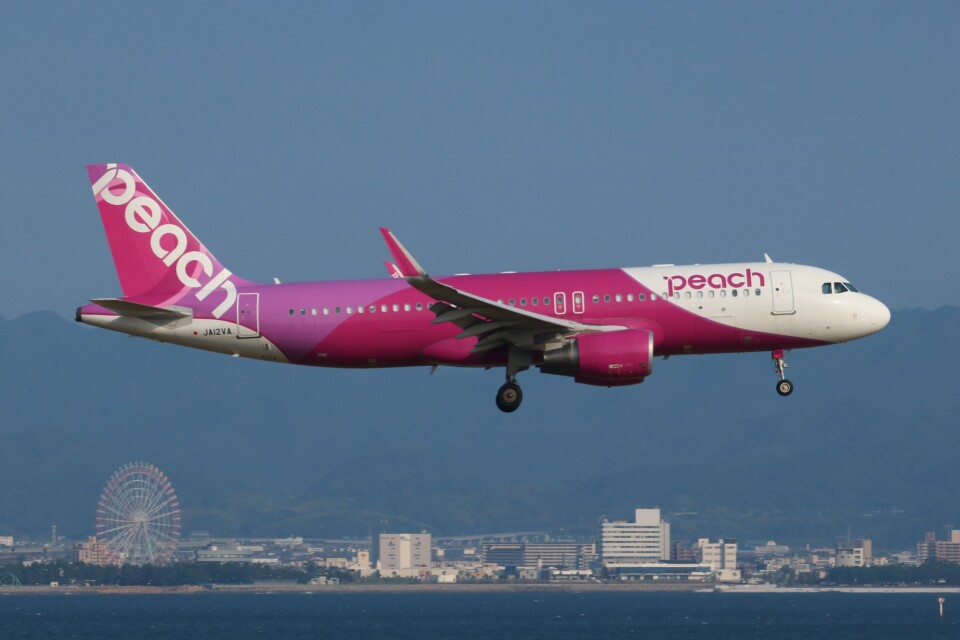 ピーチ　　A320 非売品・新商品情報】1/400 A320 ピーチPeach Aviation 