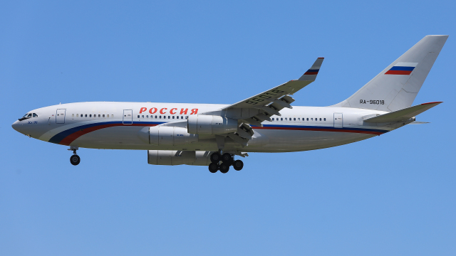 1/400 ロシア連邦保安庁IL-96-300 Phoenix IL-96-300 ロシア連邦保安庁（政府専用機） RA-96016 1