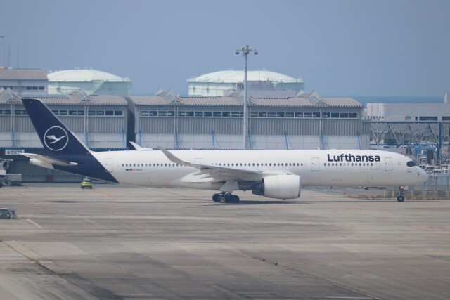 関西国際空港 - Kansai International Airport [KIX/RJBB]で撮影された関西国際空港 - Kansai International Airport [KIX/RJBB]の航空機写真