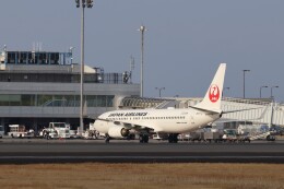 B737_loverさんが、高松空港で撮影した日本航空 737-846の航空フォト（飛行機 写真・画像）