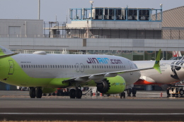 B737_loverさんが、高松空港で撮影したジンエアー 737-8-MAXの航空フォト（飛行機 写真・画像）