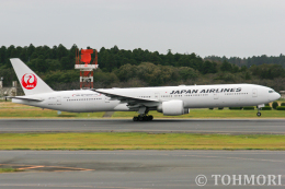 遠森一郎さんが、成田国際空港で撮影した日本航空 777-346/ERの航空フォト（飛行機 写真・画像）
