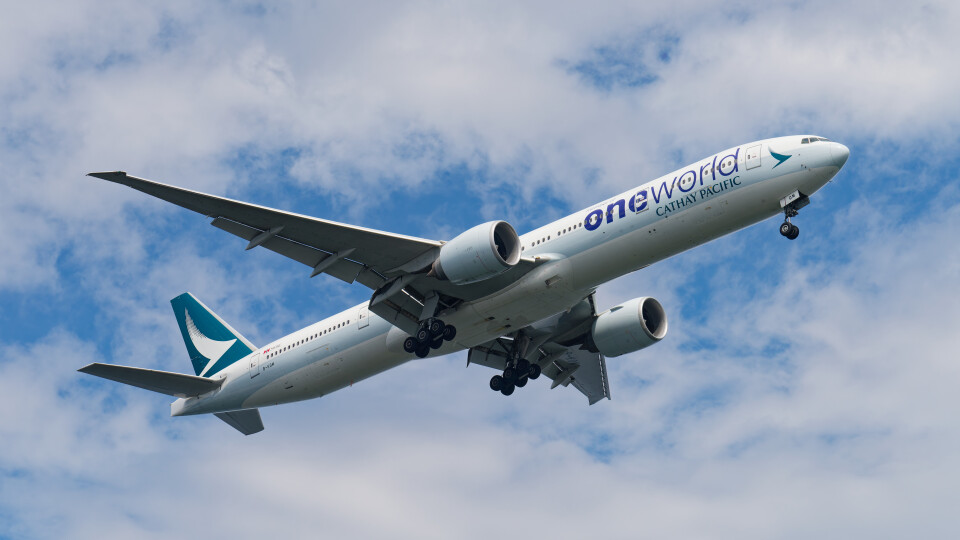 キャセイパシフィック航空 777-300ER B-KQT 1/400 Amazon | JC Wings 1:400 XX4984 Cathay Pacific キャセイ