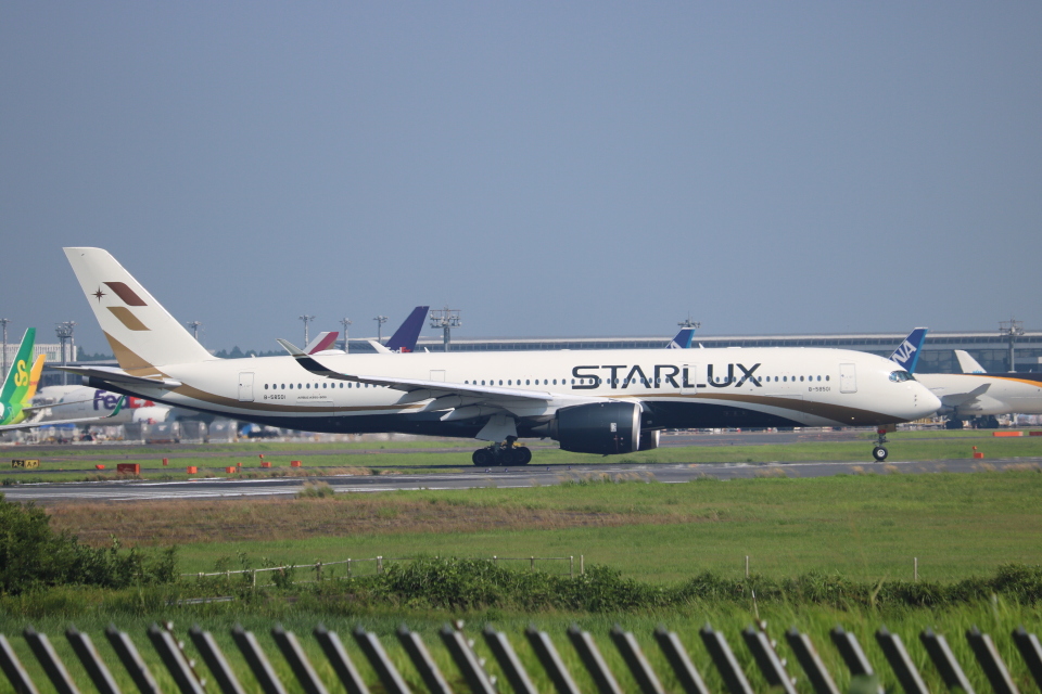 スターラックス航空 Airbus A350-900 B-58501 成田国際空港 航空