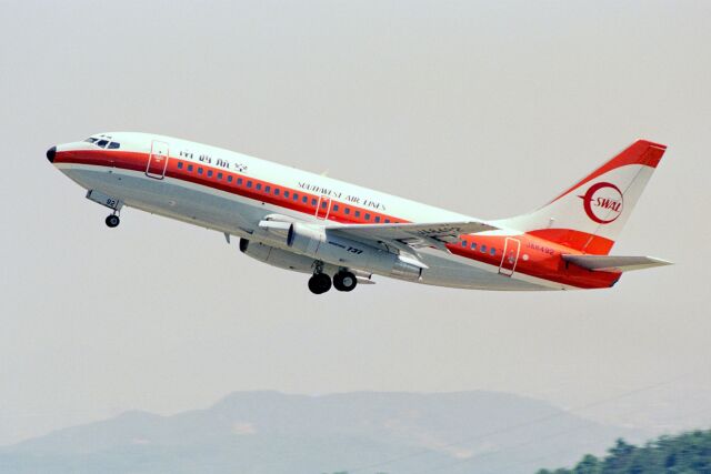 1/400 南西航空 YS-11,737-200,767-300,3機種セット 000000039813_ILaCTM2.jpg
