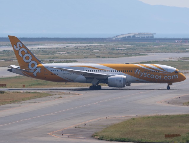 機体記号 : JA211A (ANA) 航空機体ガイド | FlyTeam(フライチーム)