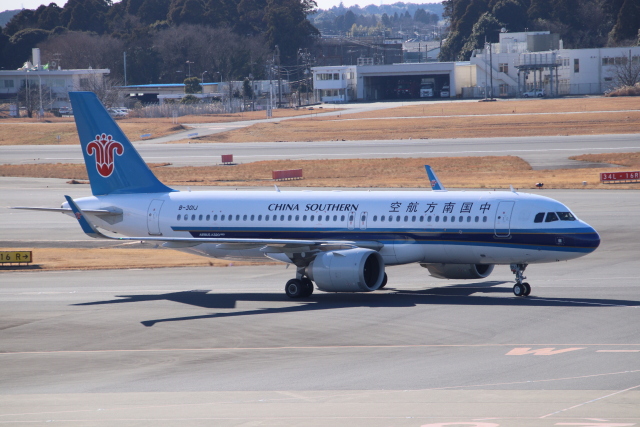 1/200 中国南方航空 B757 中国南方航空 機材一覧 ボーイング757-200 | FlyTeam(フライチーム)