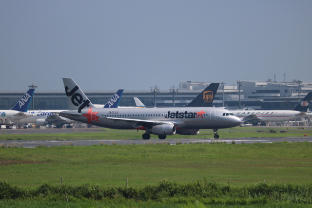 JALエコジェット」特別塗装機 日本航空 (777-200 | JA8984