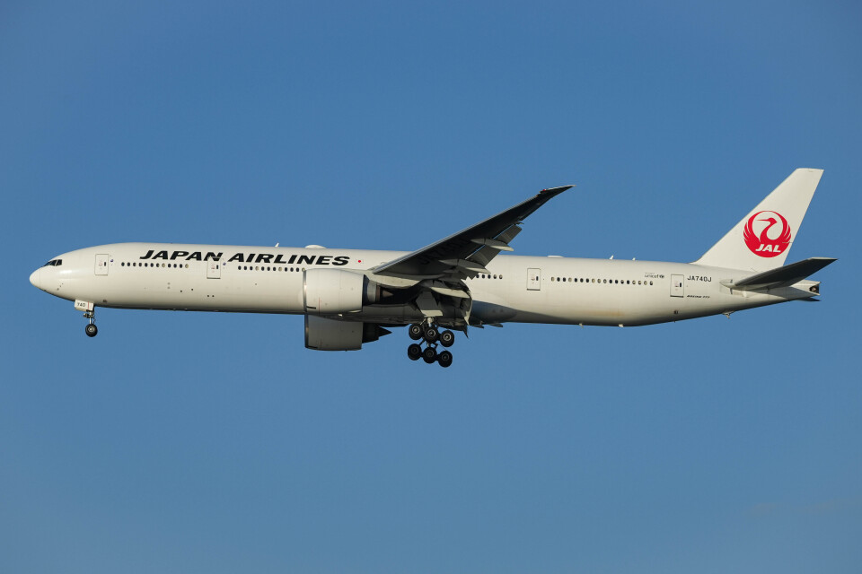 日本航空 Boeing 777-300 JA740J 羽田空港 航空フォト | by 円周