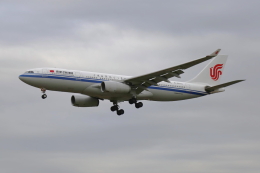 prius737さんが、成田国際空港で撮影した中国国際航空 A330-243の航空フォト（飛行機 写真・画像）