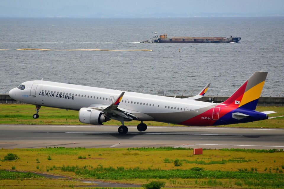 ASIANA AIRLINES A321neo アシアナ航空 エアバス アシアナ航空 Airbus A321neo HL8586 関西国際空港 航空フォト