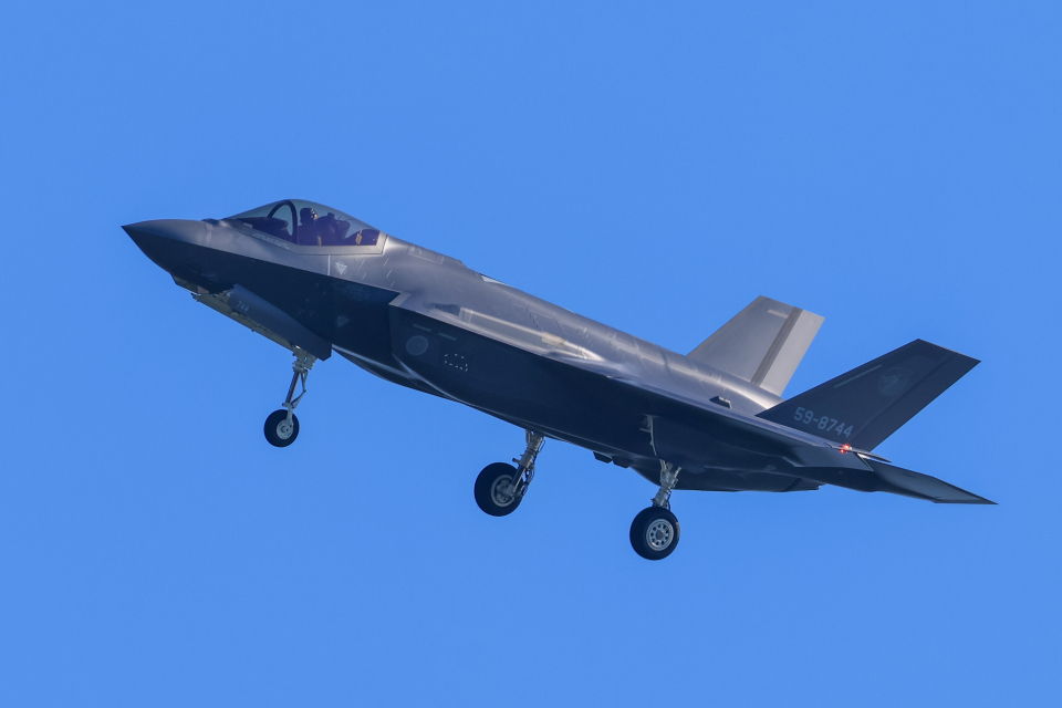 航空自衛隊 Mitsubishi F-35 59-8744 小松空港 航空フォト | by
